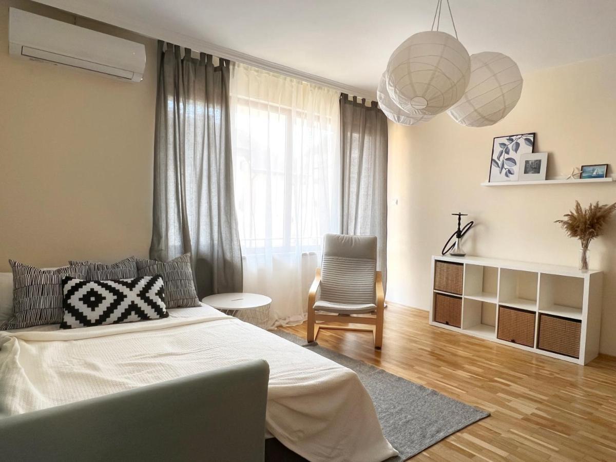 Lovely Apartment With Balcony In Pomorie Old Town By Flat Mаnаger Exterior foto